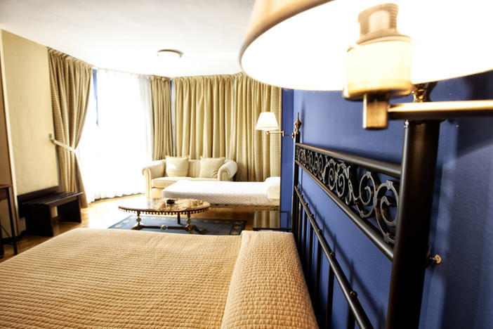 Hotel Don Manuel กิฮอน ภายนอก รูปภาพ